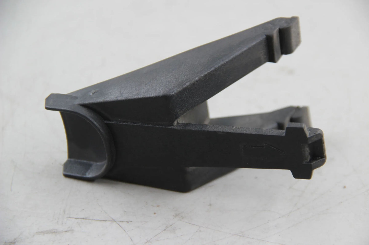 Original BMW E30 316i 318i E34 E32 Halter Wasserkühler A=90MM 17111709332