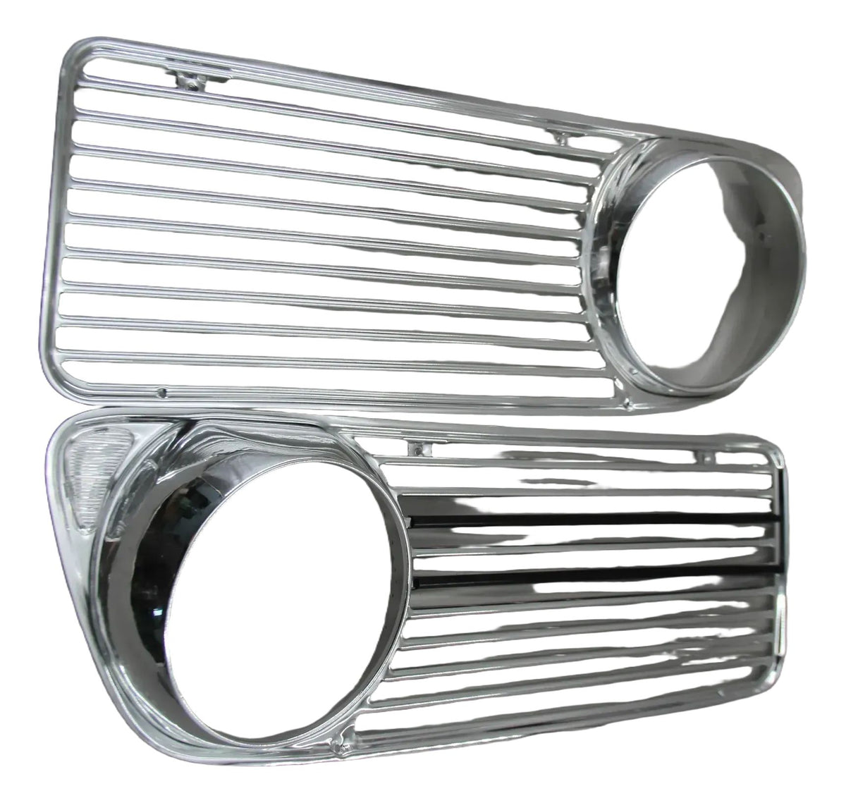 BMW E10 2002 ti tii Ziergitter links + rechts chrom Mitte chrom/schwarz Blende schwarz 1808473 1808474 1801577 1817840