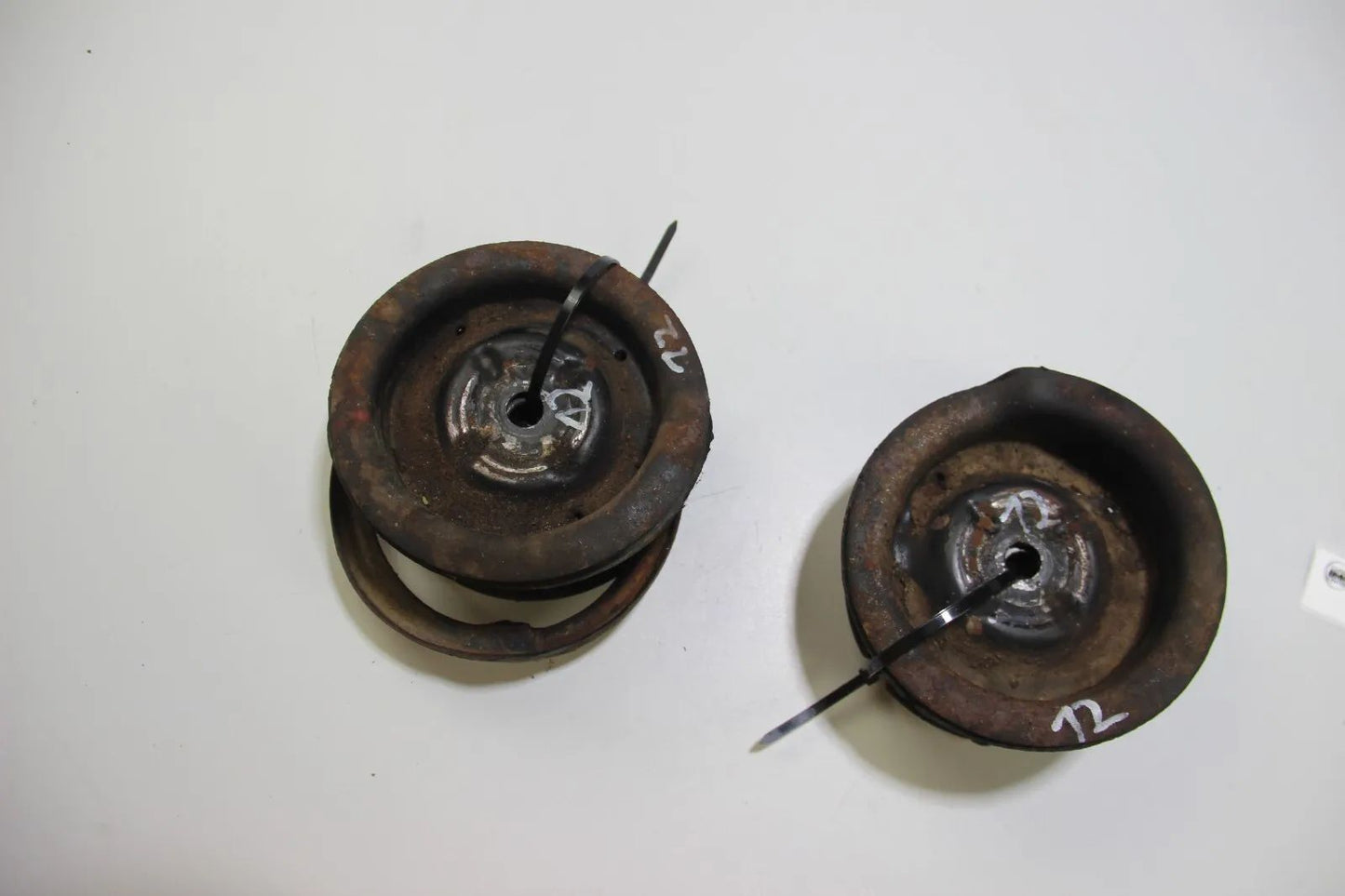 BMW E30 M3 316i 318i 320i 325i Domlager komplett paar Federbeine Original OEM