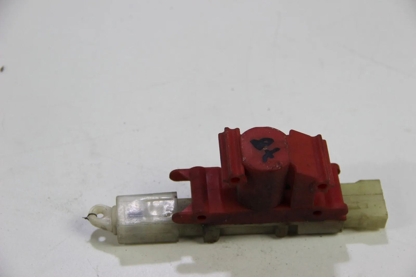 Original BMW E24 Stellmotor Vorne Rechts Beifahrer 1367786