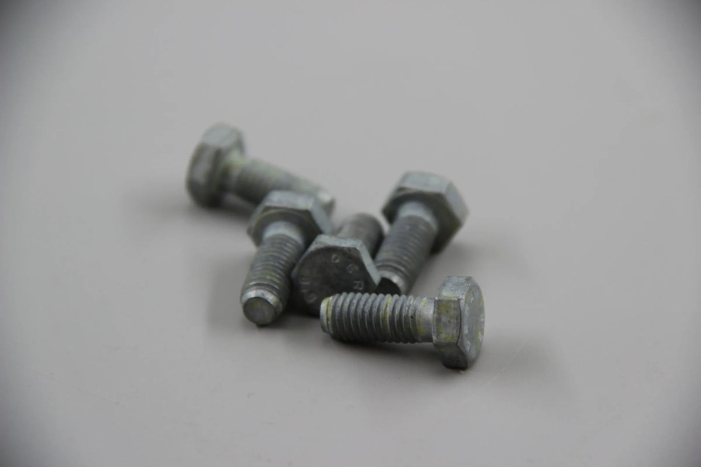 BMW E10 E21 E30 E12 E24 E23 E31 5x Sechskantschraube M8X20-ZNS NOS 07119901120