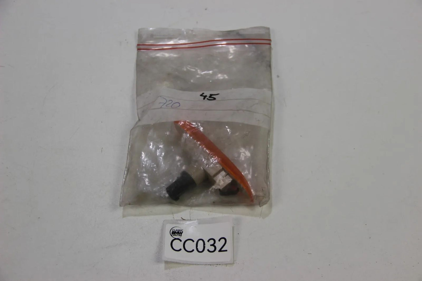 NEU Original BMW E46 Zusatzblinkleuchte rechts 63138370720 Kotflügel Blinker 3er