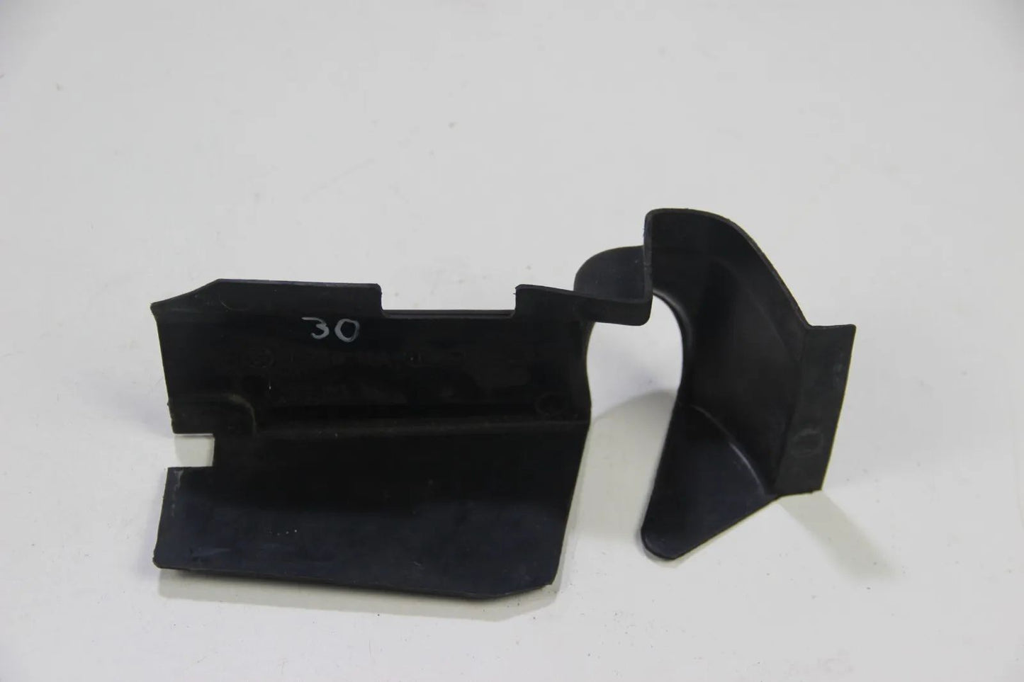 Original BMW E30 316i 318i 318is Abdeckung Pluspol Batteriekabel 3er 1718114