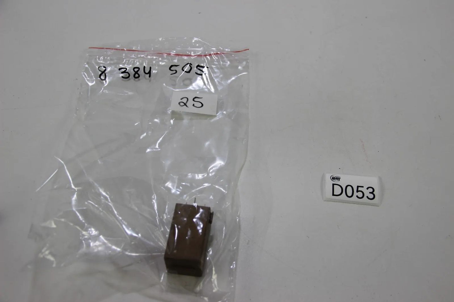 Original BMW E36 E46 E39 E60 Doppelrelais Scheibenwischer 61368384505