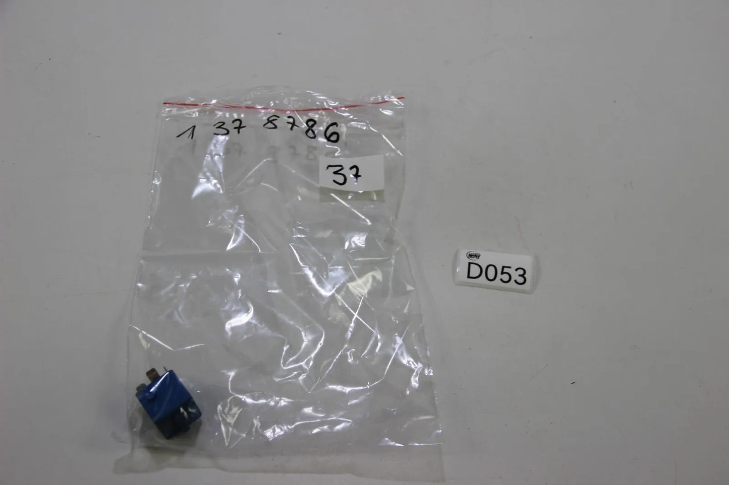 BMW CMSP E30 E34 E32 Relais Relay Arbeitsstrom mit Verrastung 61311378786