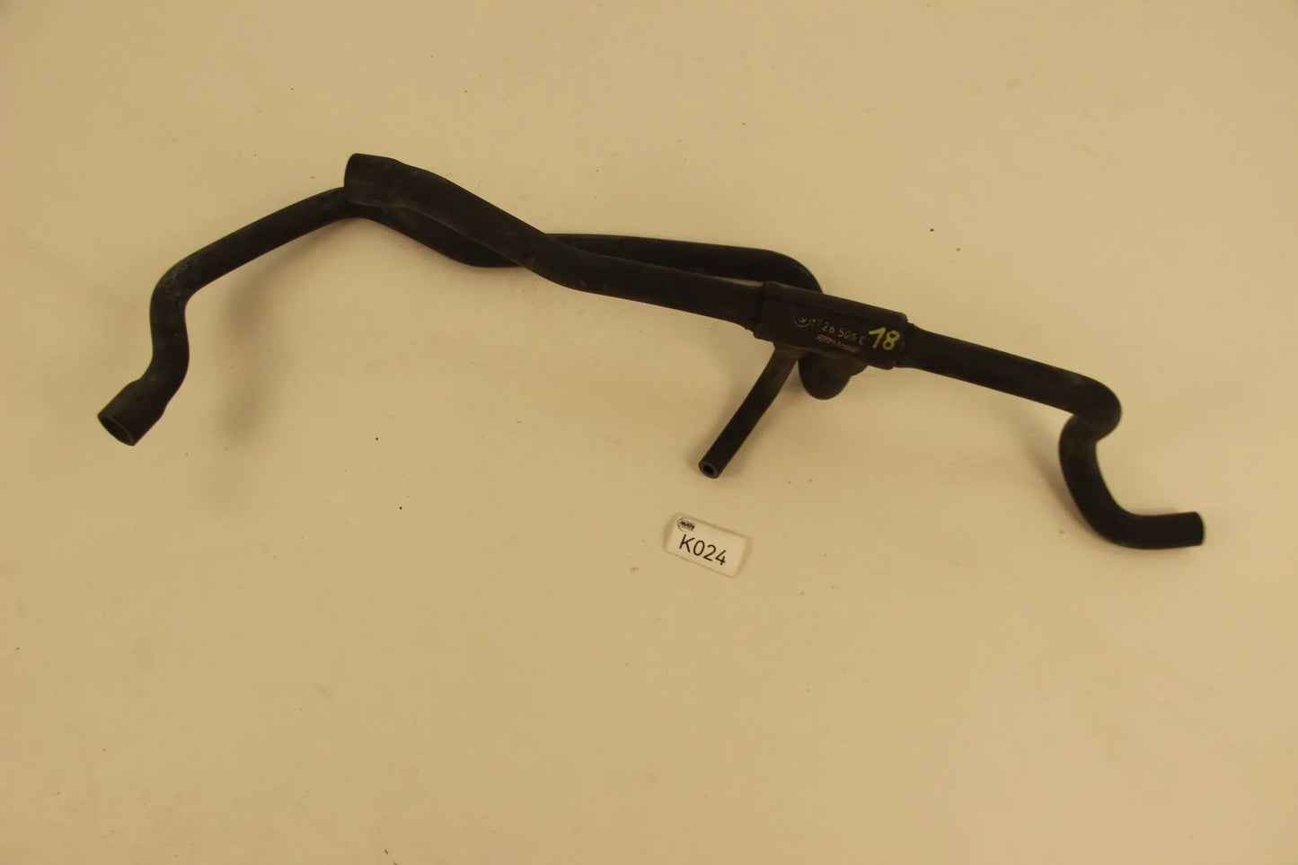 Original BMW E34 5er 520i 525i M20 Schlauch Rücklauf Wasserschlauch 11531726506
