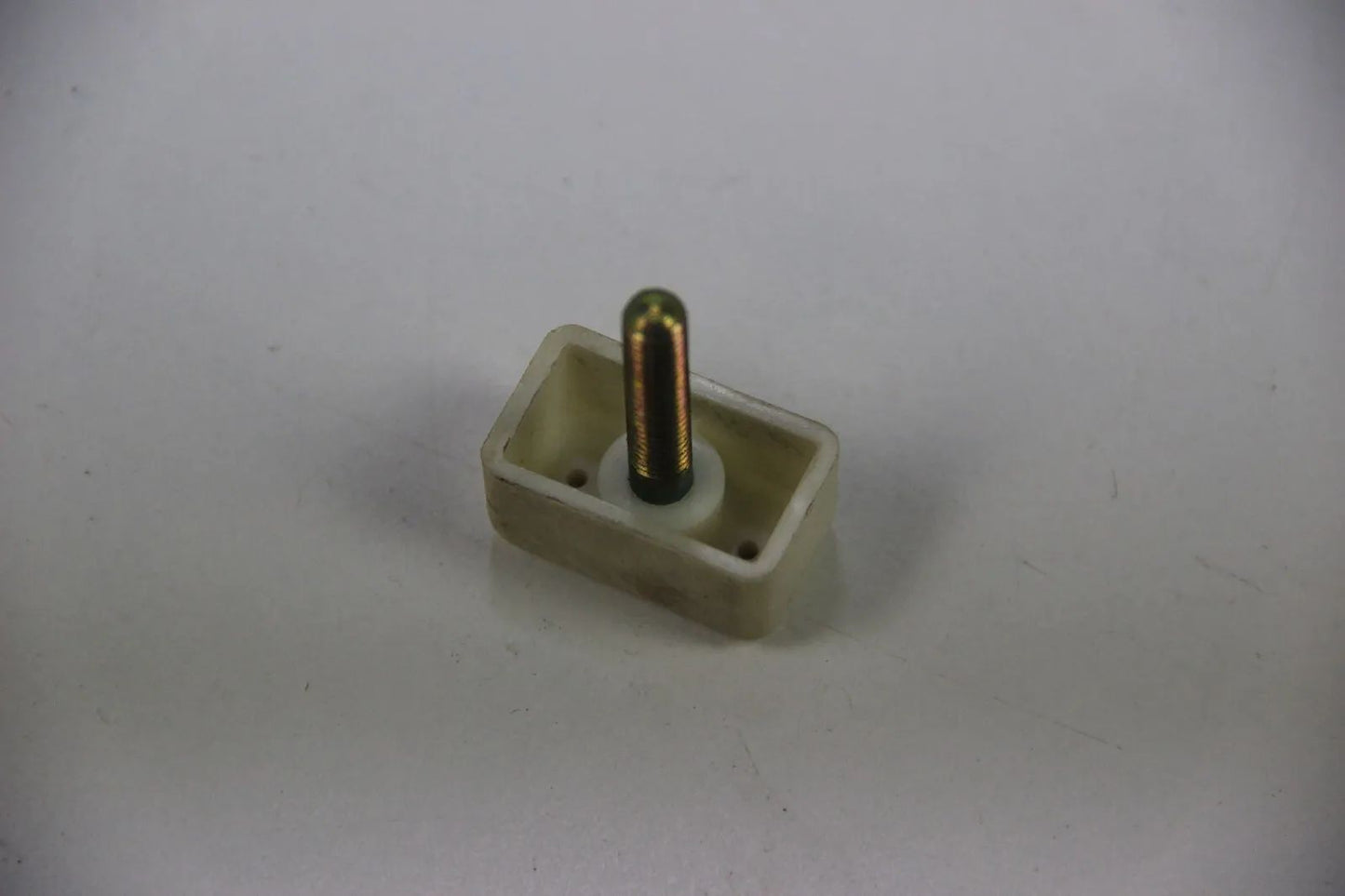 Original BMW E10 1502 1602 1802 2002 Kofferraum Stopper links rechts 02