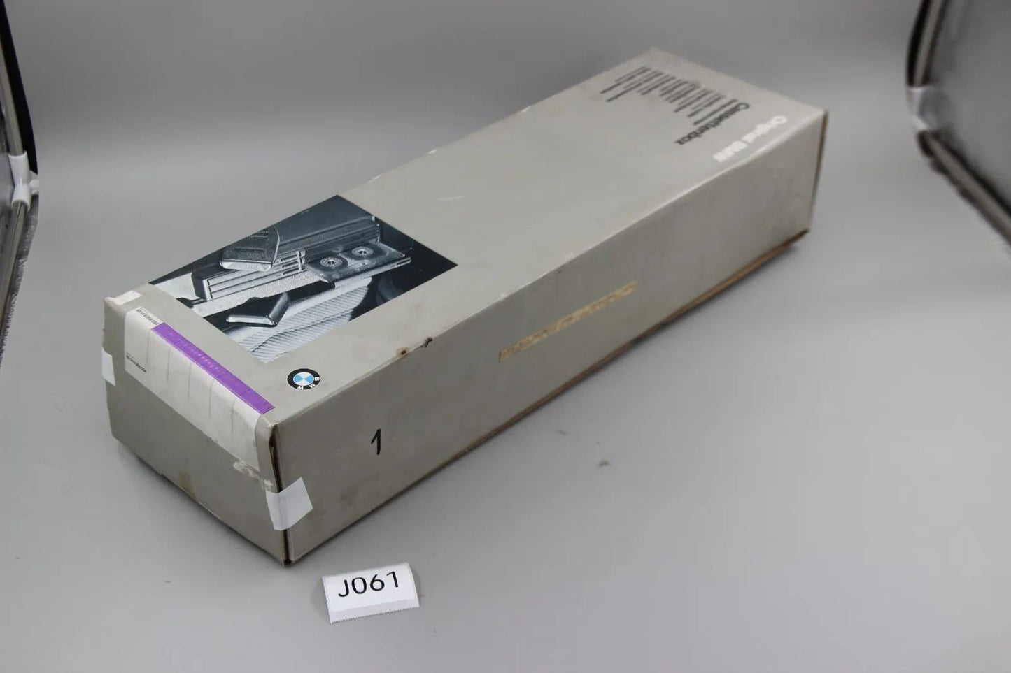 BMW E30 316i-325i M3 Cassettenbox Mittelkonsole Nachrüstset NOS 65149056554