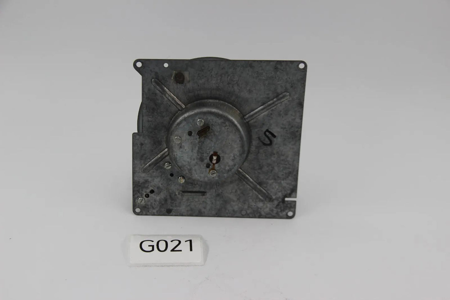 Original BMW E21 316 318 M10 Zeituhr Uhr Quarz Zeit NOS Clock 62131359449