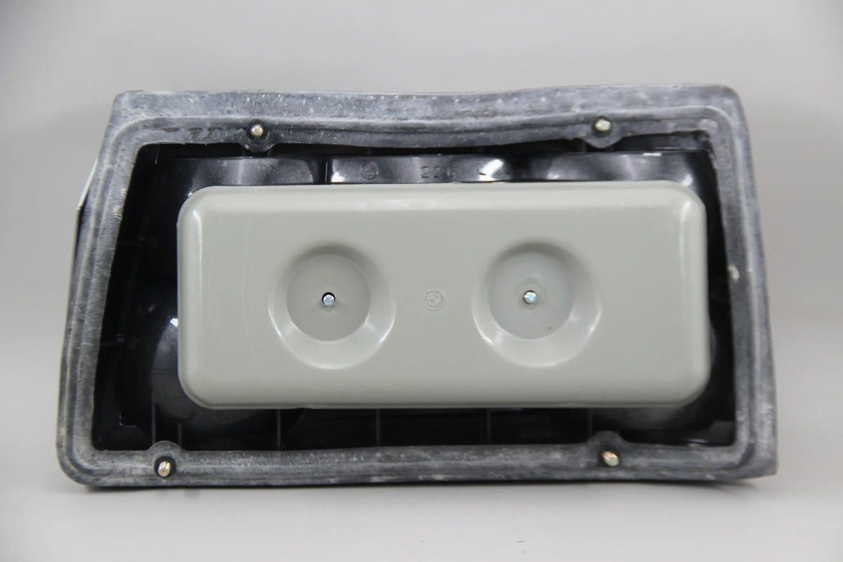 Original BMW E12 518-528 Heckleuchte mit Nebelschlusslicht links 63211354415