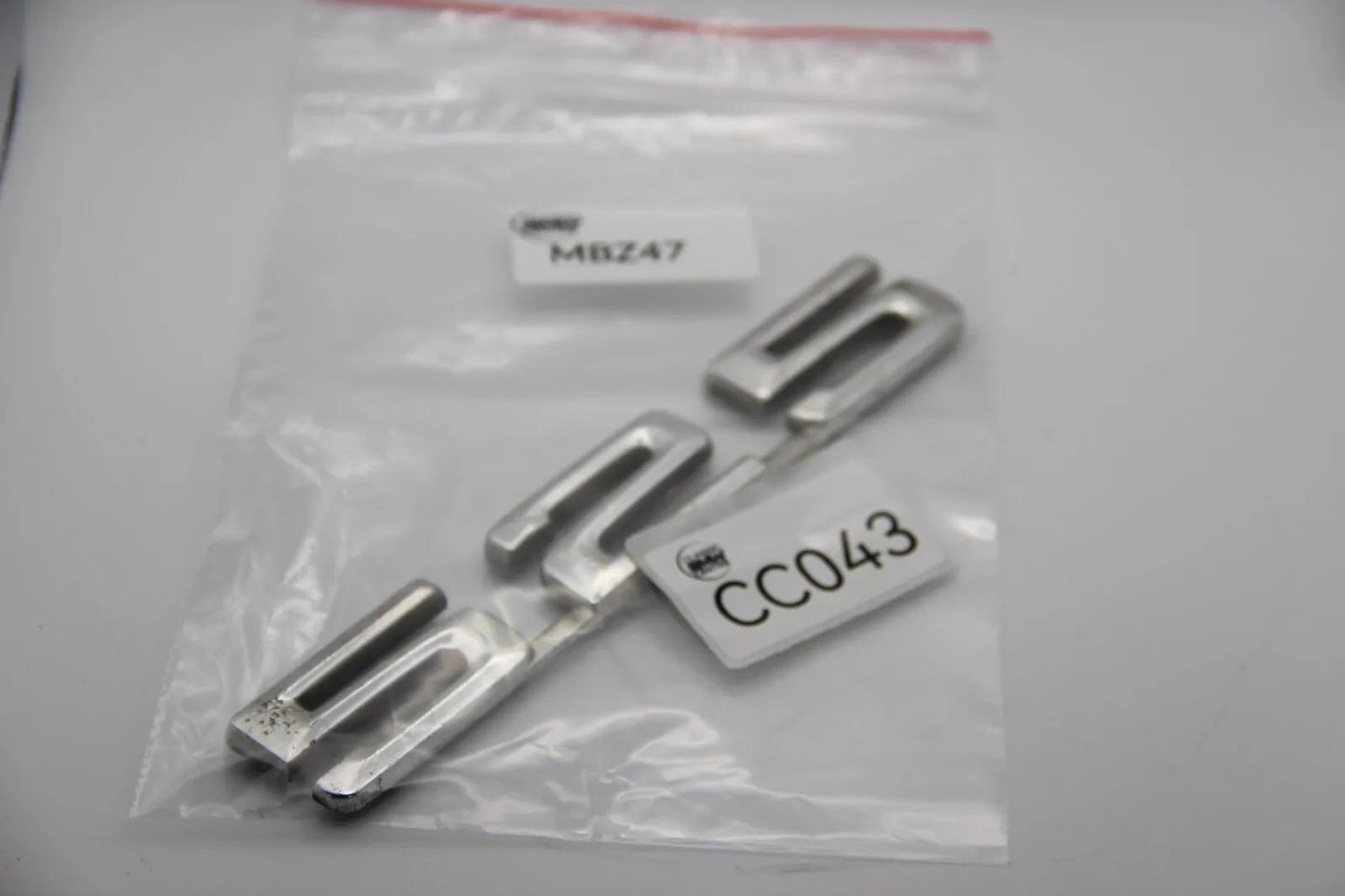 Original BMW E12 525 Modellbezeichnung Emblem Schriftzug B2 BMW N 11319 .0