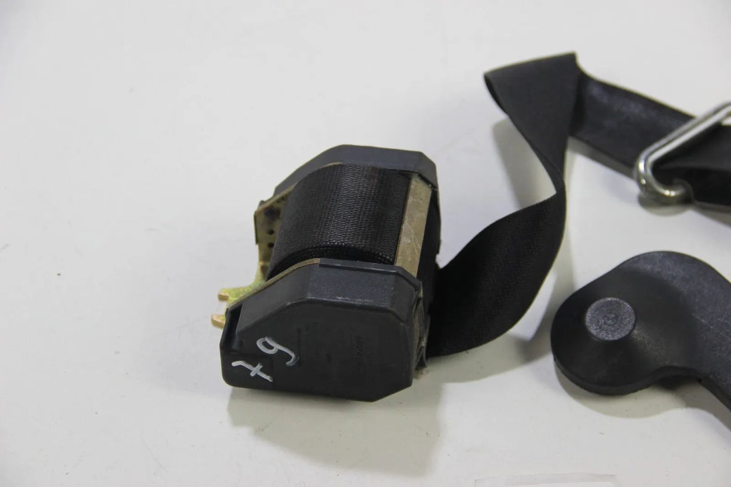 Original BMW E24 635csi Sicherheitsgurt Fahrer Seatbelt OEM links 1919117