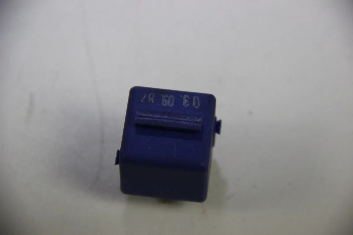 Original BMW CMSP E30 E34 E32 Relais Wechsler mit Verrastung Relay 61311378786