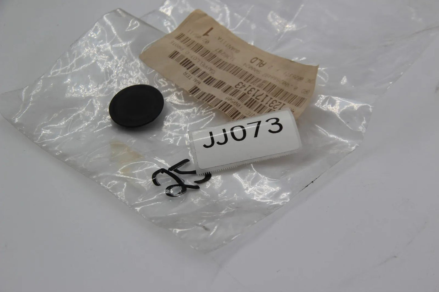 Original BMW E36 E46 E34 E39 Schutzkappe Riementrieb Wasserpumpe 12311713143