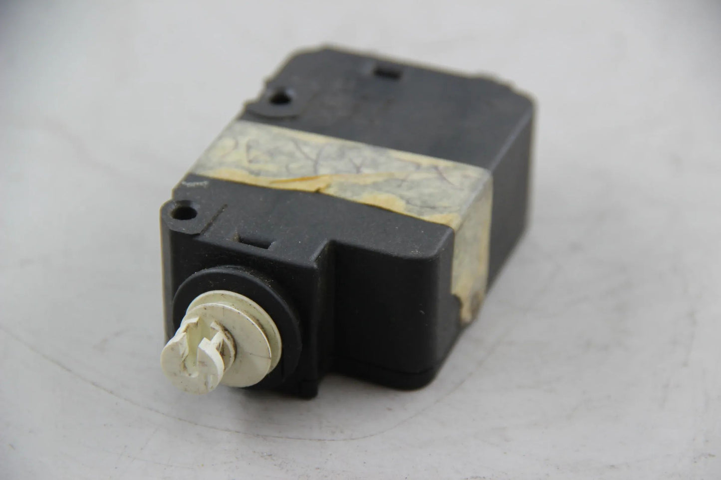 Original BMW E36 316i-328i M3 Z3 Stellantrieb Heckklappe NOS NLA 67118360732