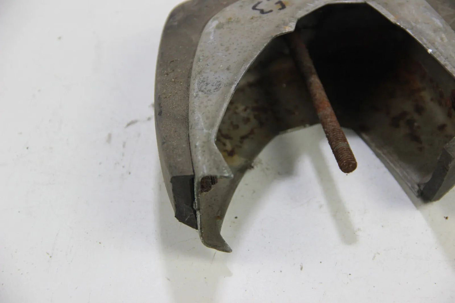 Original BMW E3 Stoßstange vorn Horn links Stoßstangenhorn 51111800083