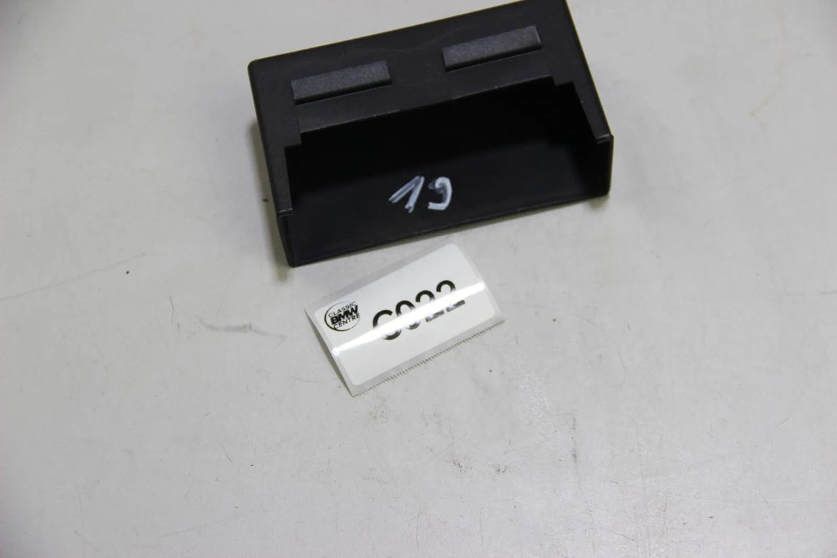 Original BMW E36 Deckel Abdeckung Relais Cover 1735752