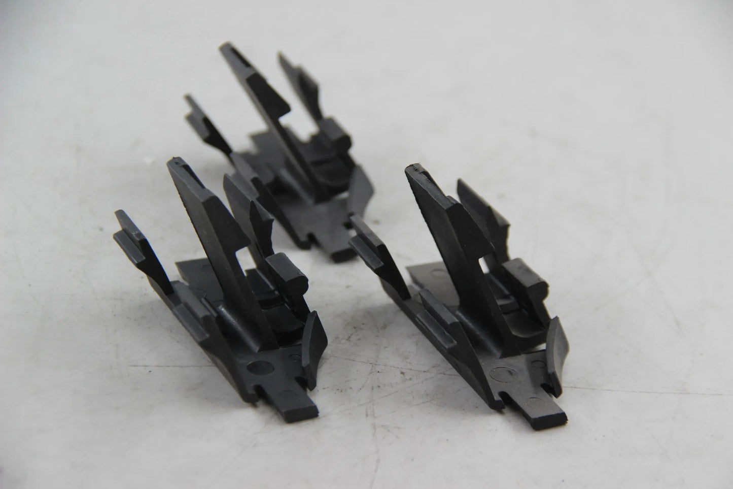 Original BMW E34 518i 520i 525i 530i-540i M5 3x Halteklammer links 51131978151