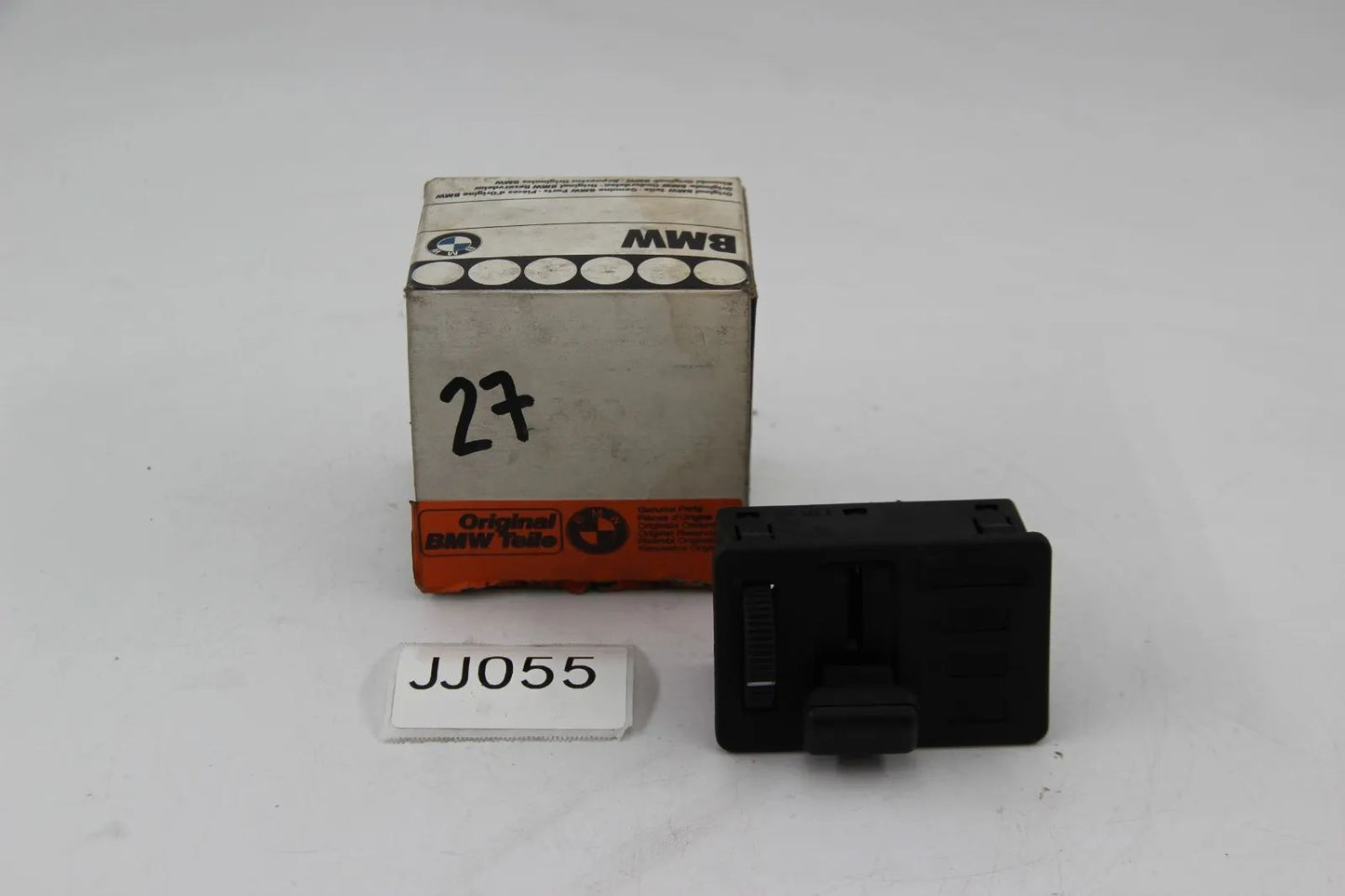 Orig BMW E28 518-528i Schalter Licht Light Switch Lichtschalter NOS 6131137528