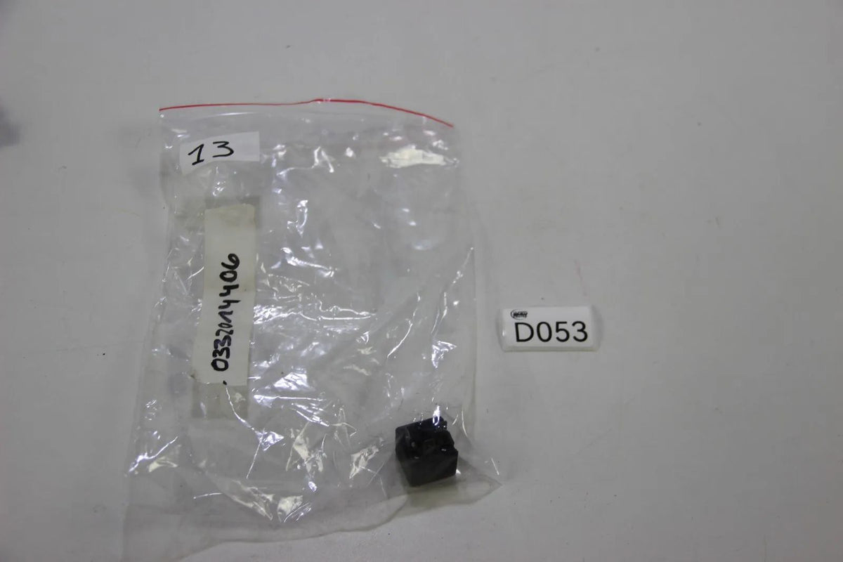 Original BMW Relais Relay Kraftstoffpumpe fuel pump Bosch 0332014406 relais