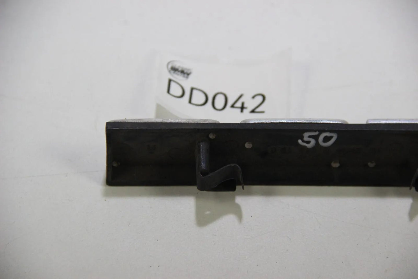 Original BMW E12 528i Emblem Ziergitter Vorne 528i Badge