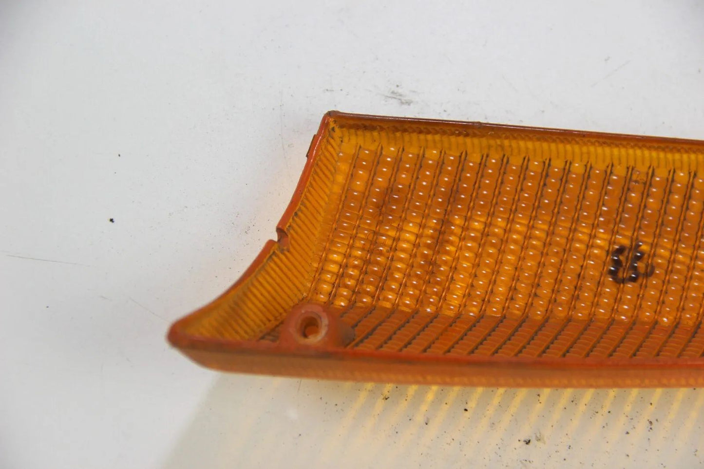 Original BMW E21 3er Blinker Scheibe/Plastik links Lichtscheibe 1359162 Indicato