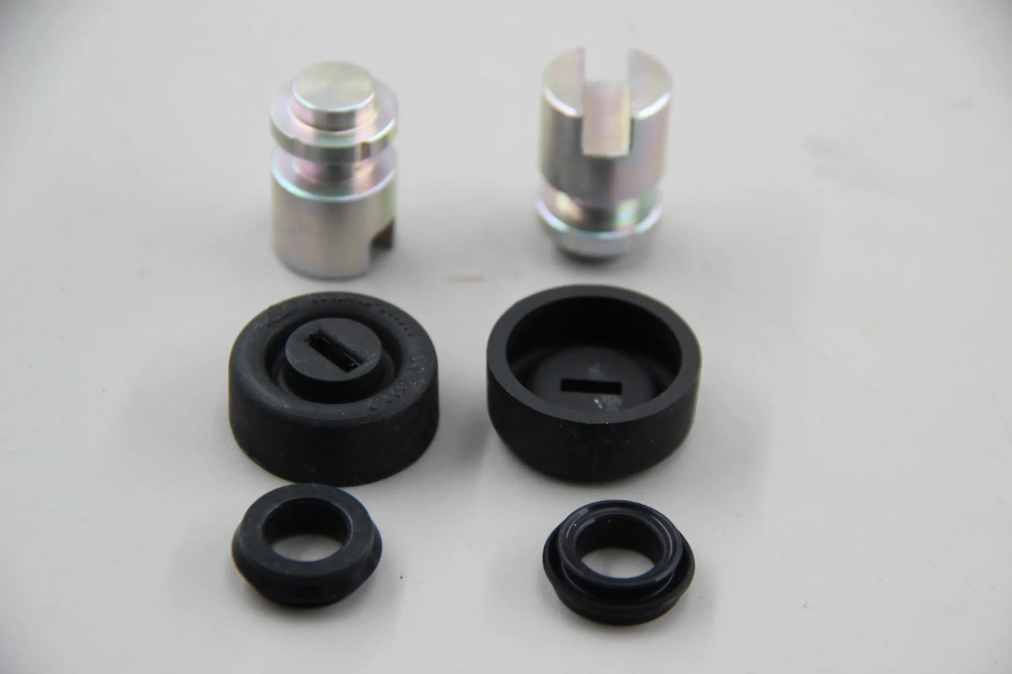 Original BMW E10 NK Dichtungssatz Radbremszylinder 17,46MM(11/10") 34211100735