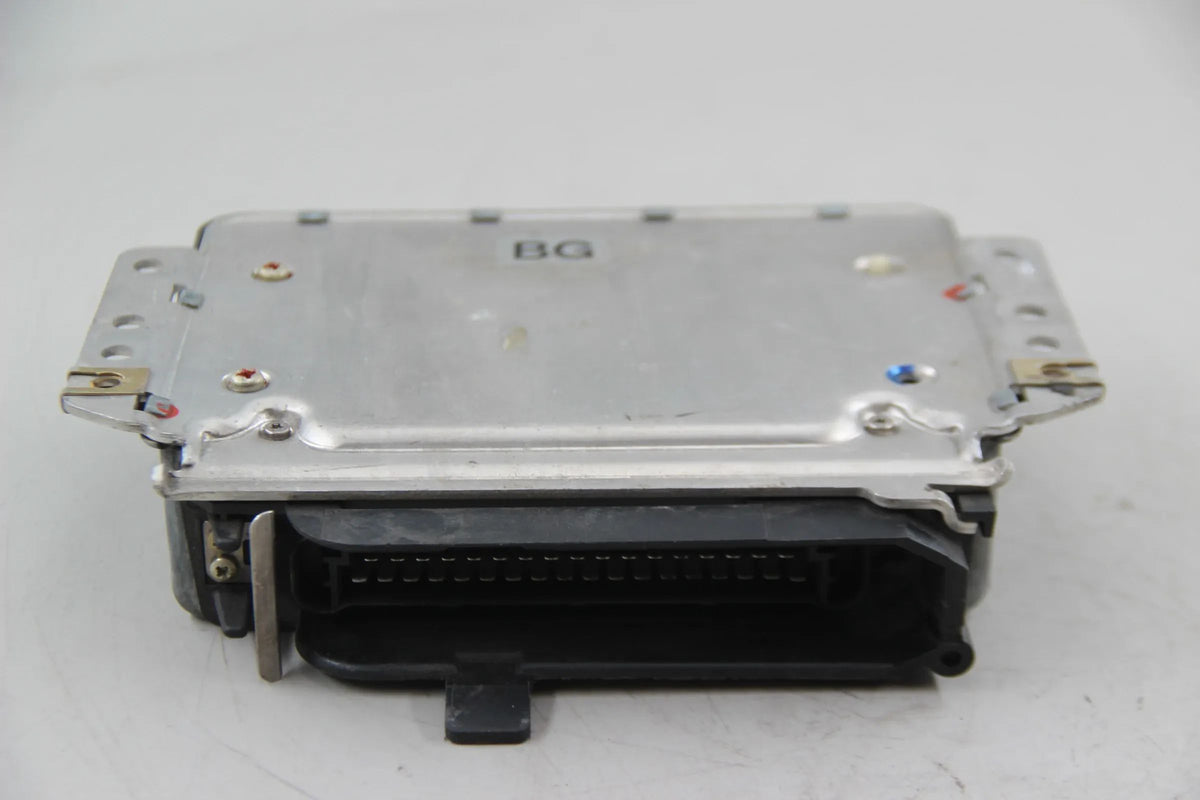 Original BMW E30 Steuergerät EGS CODE:BG BOSCH 24601218129 / 0260002059