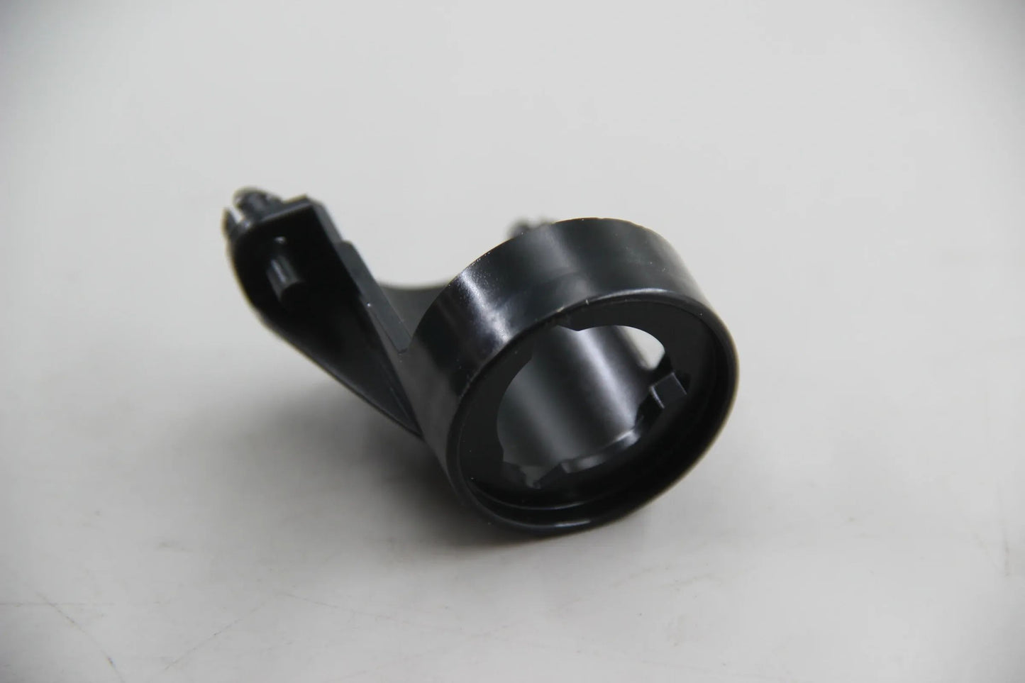 Original BMW E34 518i 520i 525i-540i M5 Adapter links BOSCH NOS NLA 63128351571
