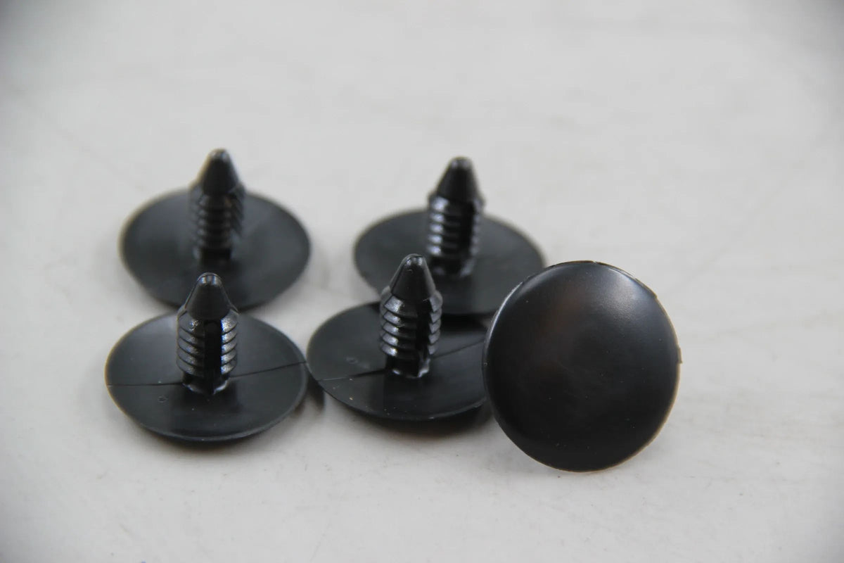 Original BMW E36 E34 E39 E60 E63 E64 5x Verschlussstopfen D=6.35MM 51718137323