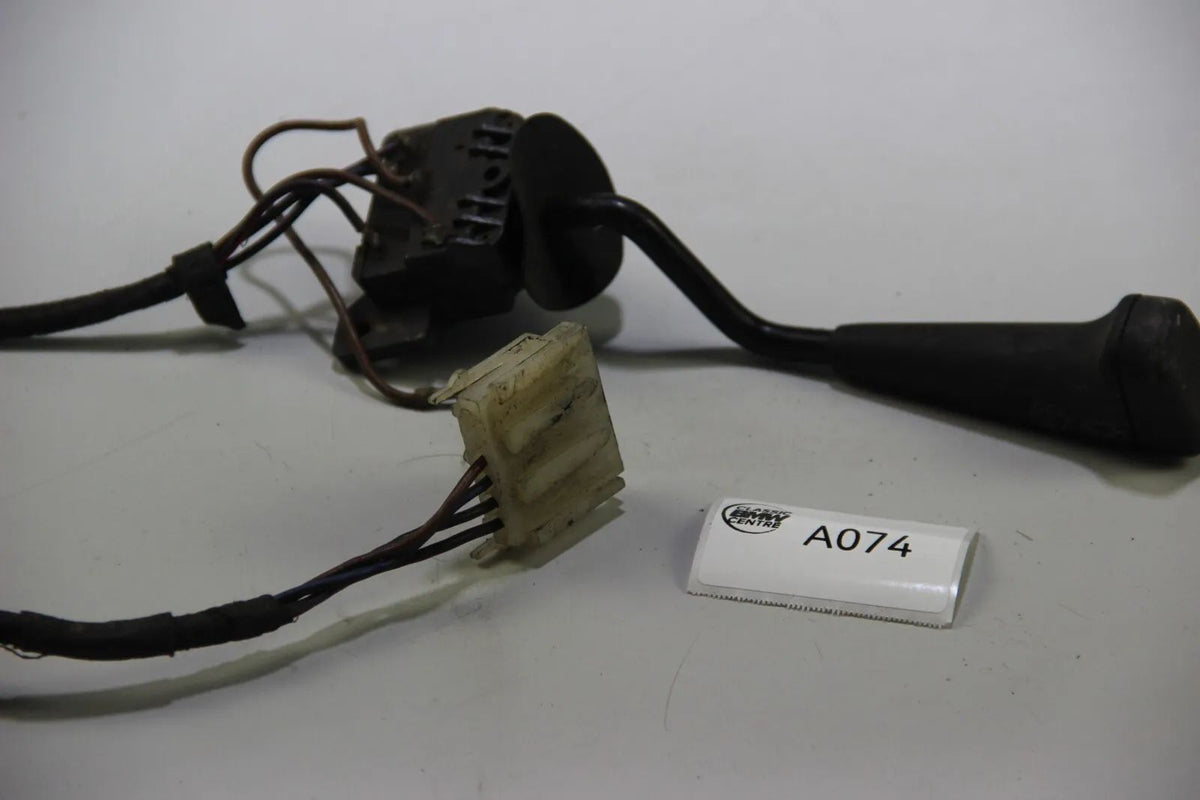 Original BMW E30 Lenkstockhebel Scheibenwischer Wischerschalter