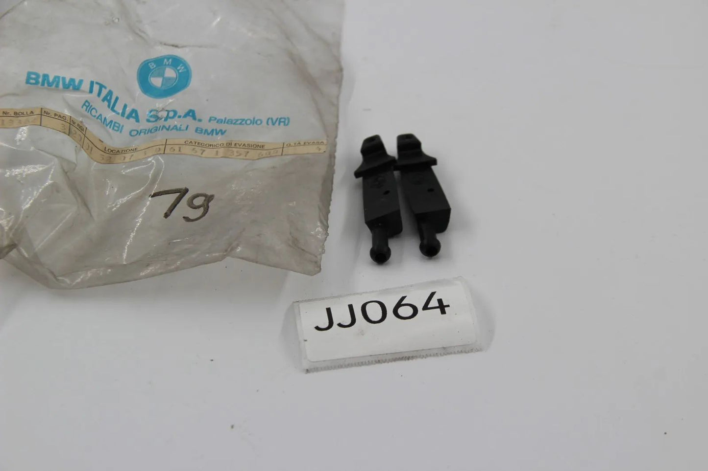 Original BMW E10 1502-2002 E21 3er E24 6er E23 2x Spritzdüse Düse 61671357608