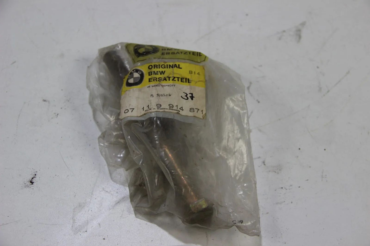 Original BMW E10 1502-2002 Schraube Querlenker Vorderachsträger NOS 7119914871