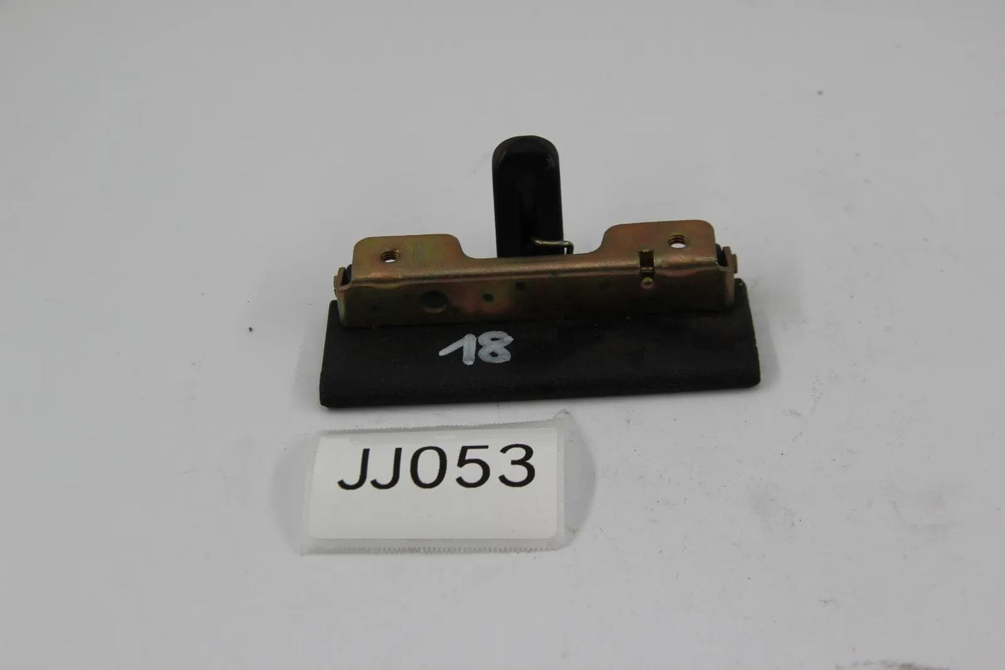 Original BMW E21 316-323i E12 518-535i Verschluss Handschuhkasten 51161817651