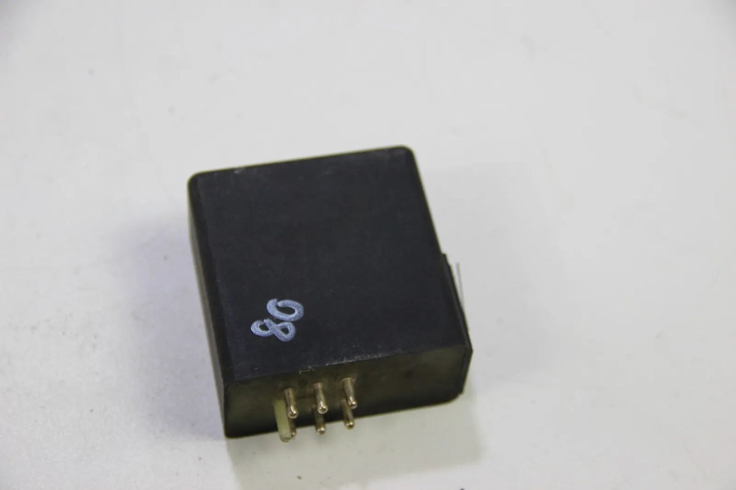 BMW E30 E28 E24 E23 Umschaltrelais Relay Zündung Systen Wechsel 12631286062