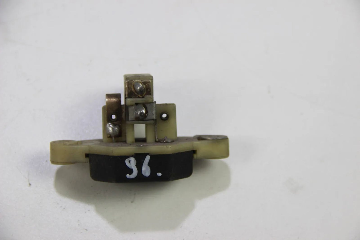 Original Bremi Lichtmaschine / Generator Regler 15001 9011 14V