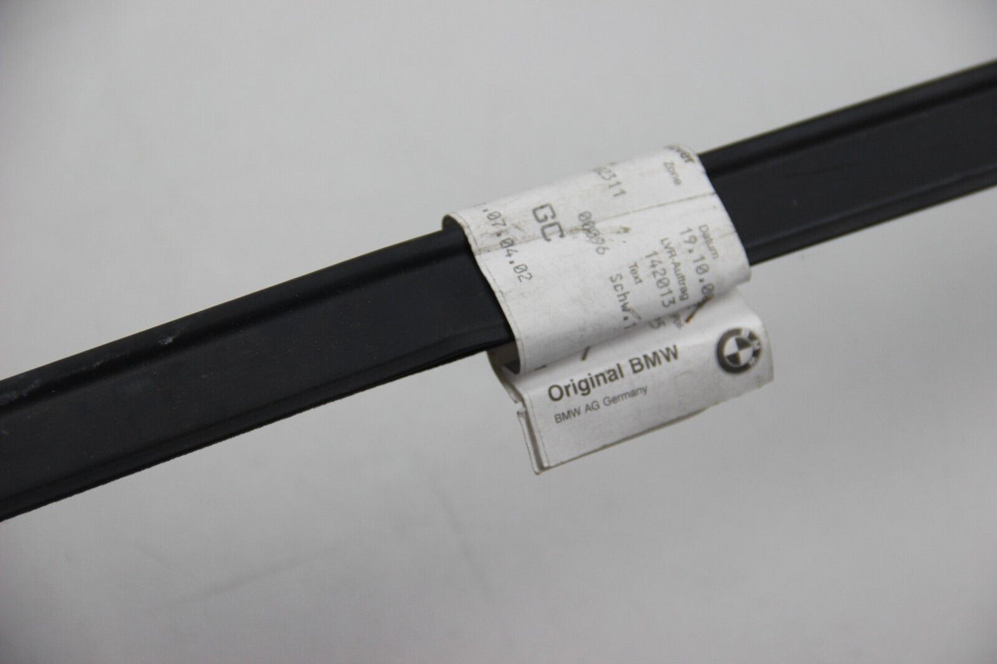 NEU ORIGINAL 51218105108 BMW Fensterschachtabdichtung Innen Rechts