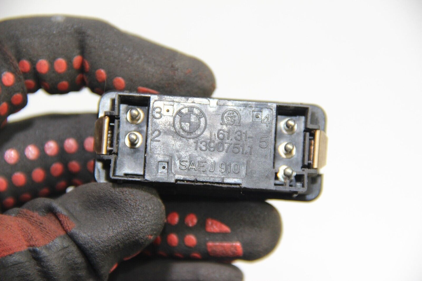 BMW E36 Warnblinker Schalter Hazard Switch 613113907511