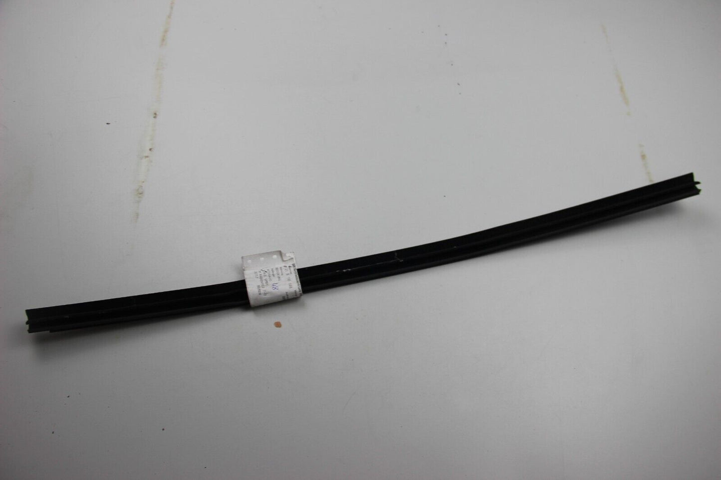 NEU ORIGINAL 51218105108 BMW Fensterschachtabdichtung Innen Rechts