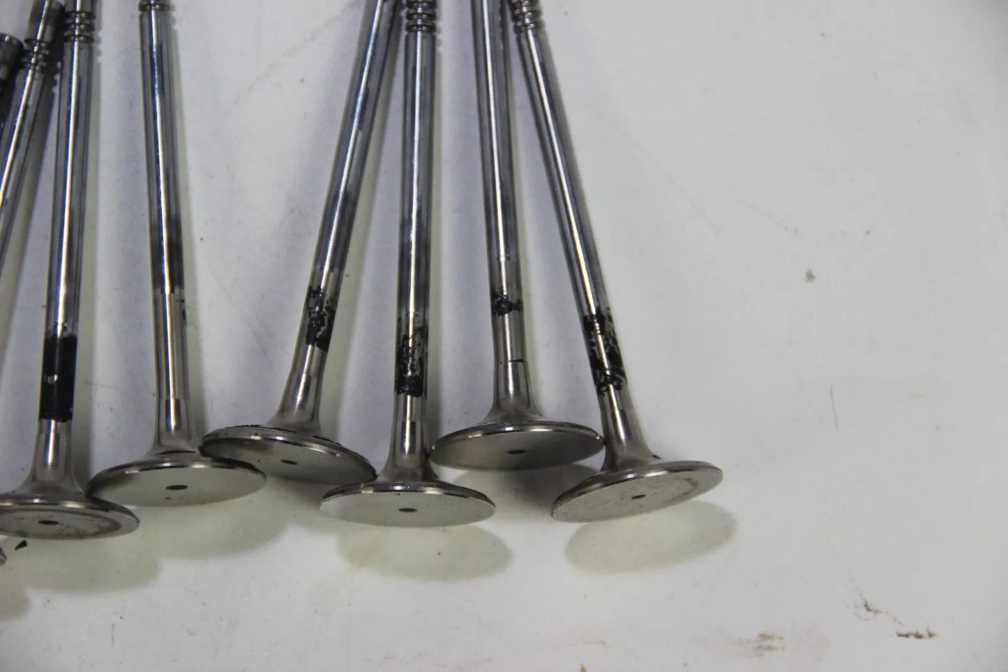 Original BMW E30 M3 S14 S14b23 2.3 8x Einlassventil Ventile 37mm Intake Valve