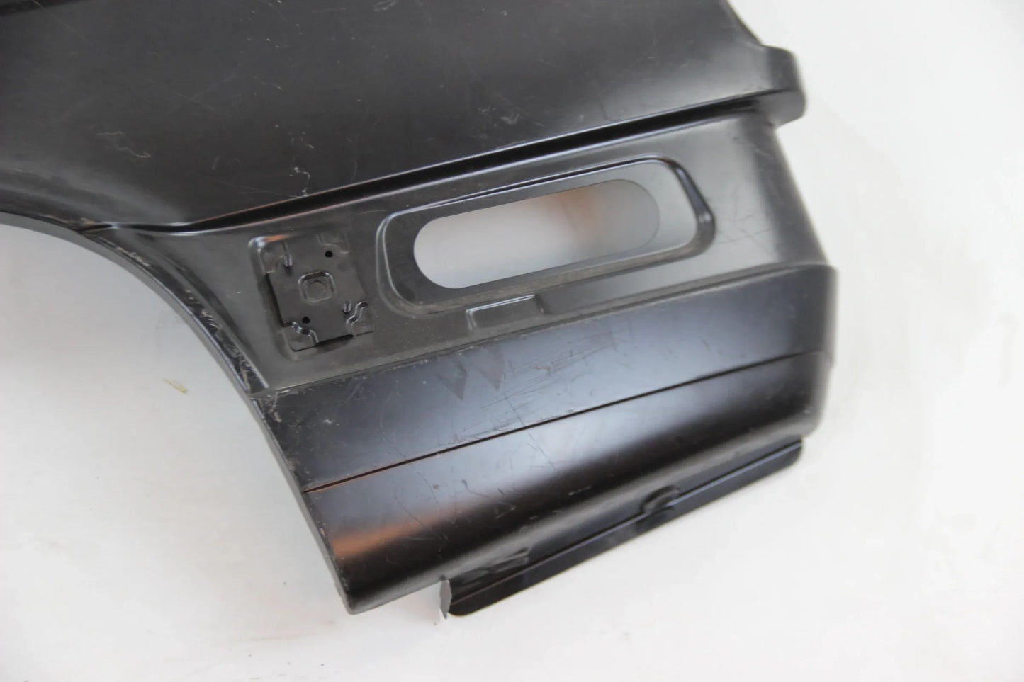 Original BMW E30 3er NFL 316i-325i Seitenwand Hinten Links NOS 41351961535