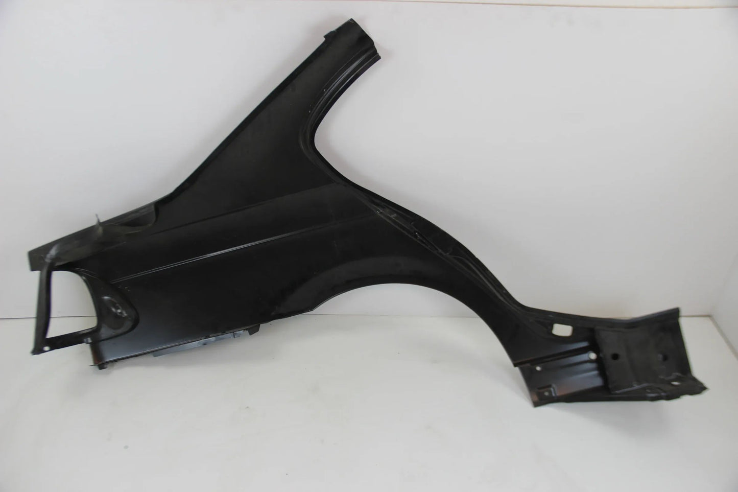 Original BMW E46 3er Limousine Seitenwand Hinten Links NOS 41217057389