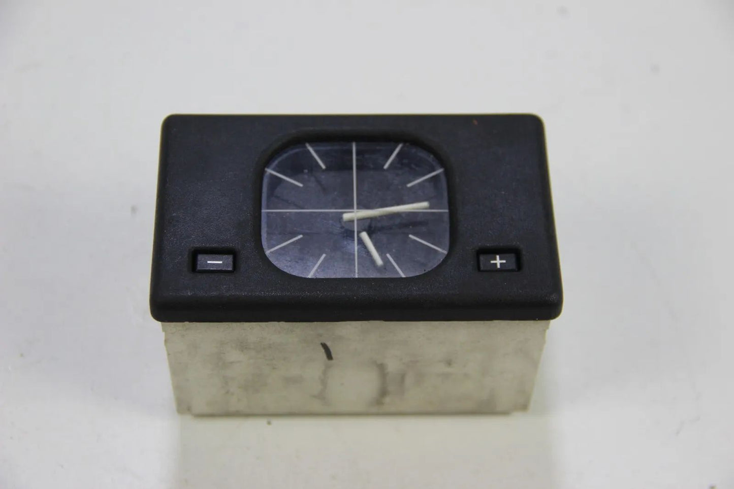 Original BMW E34 E32 Borduhr Uhr Clock 62131374282 Uhrzeit 5er 7er OEM