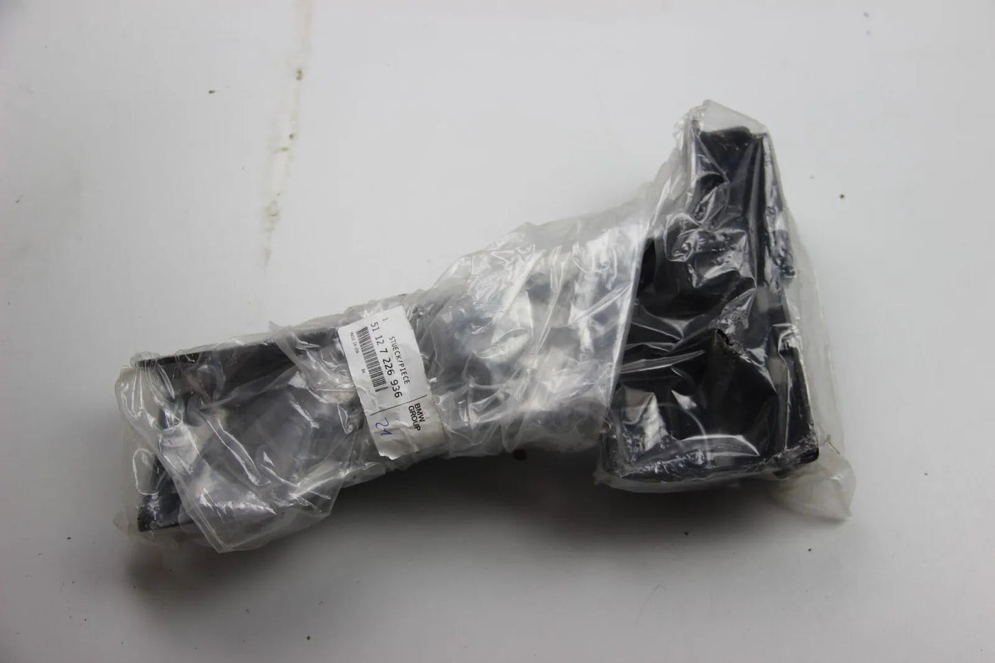 NEU ORIGINAL 51127226936 BMW E70 X5 Aufnahme Stoßfänger Hinten Rechts