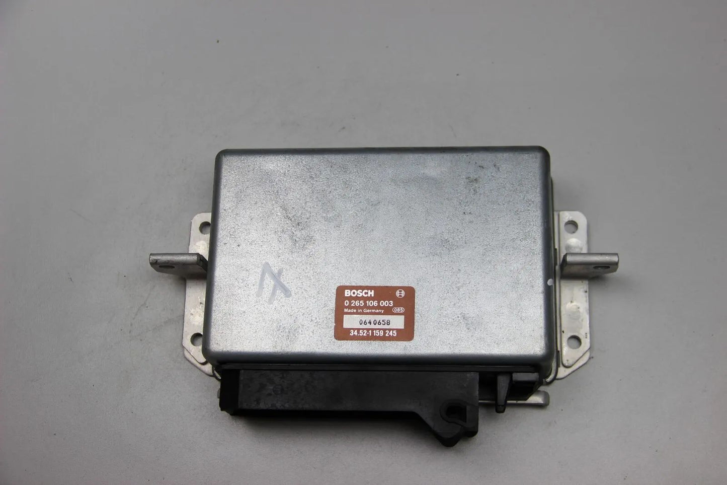 BMW ABS Steuergerät E34 E32 0265106003 ACU Module ECU ABS Controller