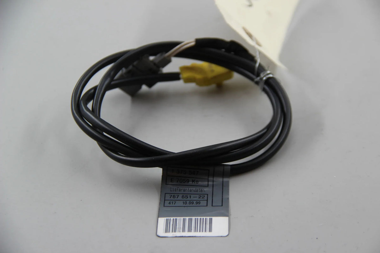 Original BMW E39 E38 7er 5er Rep.-Kabel Gurtstrammer 920 MM 61138377199