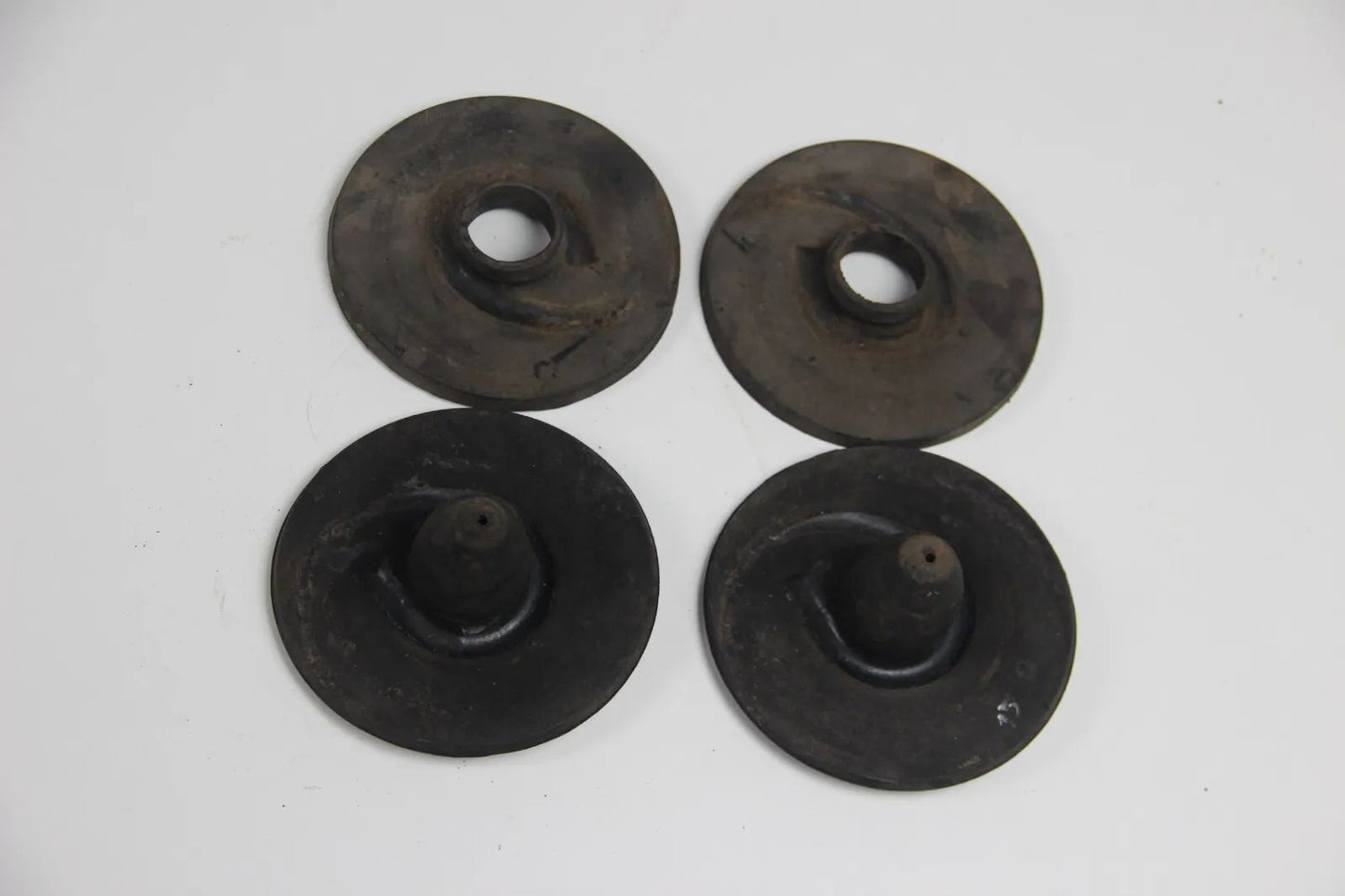 Original BMW E30 Federsitz Puffer Halterung Gummi Satz 1127224 1128610