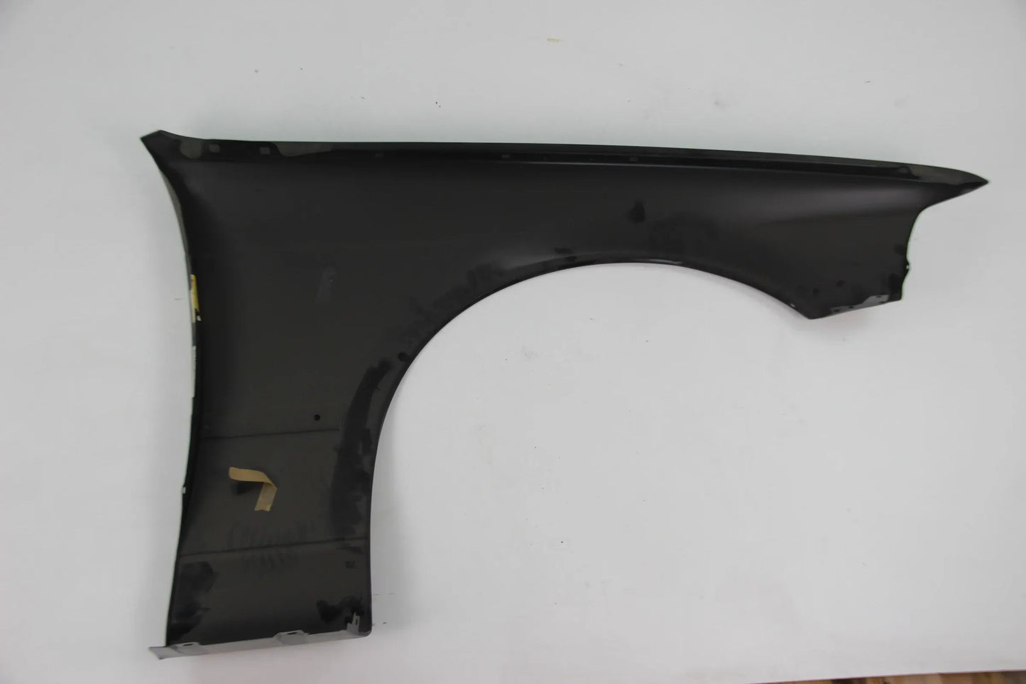 Original BMW E36 Limousine Kotflügel Seitenwand vorn links  41351977873