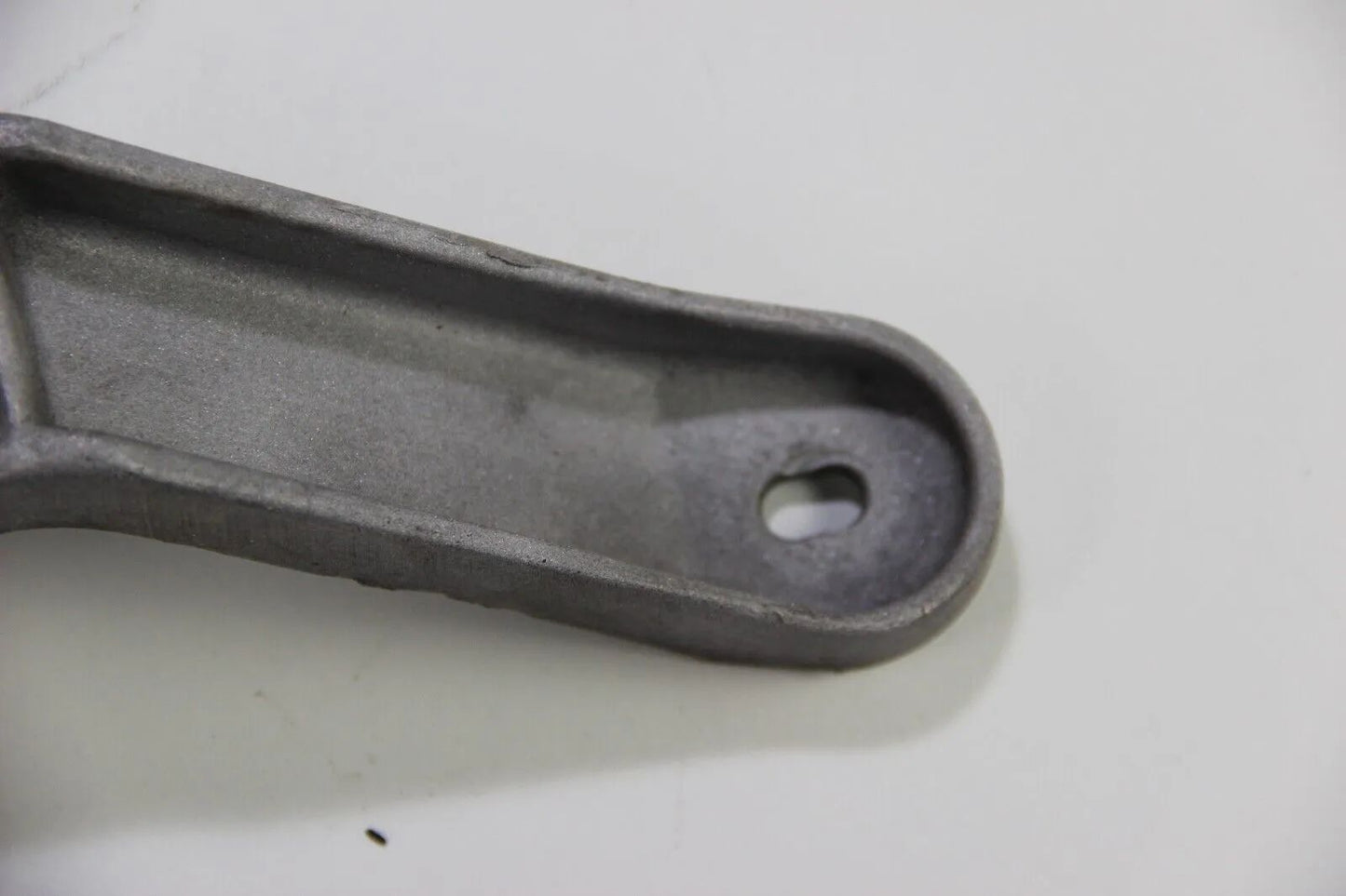 Original BMW B6 E30 Alpina Getriebe Halterung 2310619 Gearbox Mount Bracket