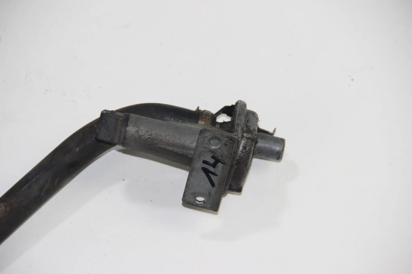 Original BMW E10 NK E21 M10 Wasseranschluss 1225159 Wasser Flansch Zylinderkopf